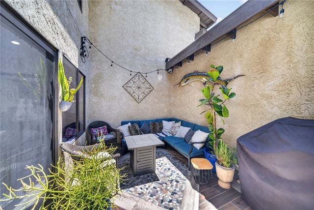 8235 Mason Ave. C, Los Angeles, CA 91306 — photo 21 of 45