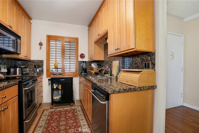 1935 Alpha Road 230, Glendale, CA 91208 — photo 14 of 30