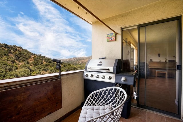 1935 Alpha Road 230, Glendale, CA 91208 — photo 22 of 30
