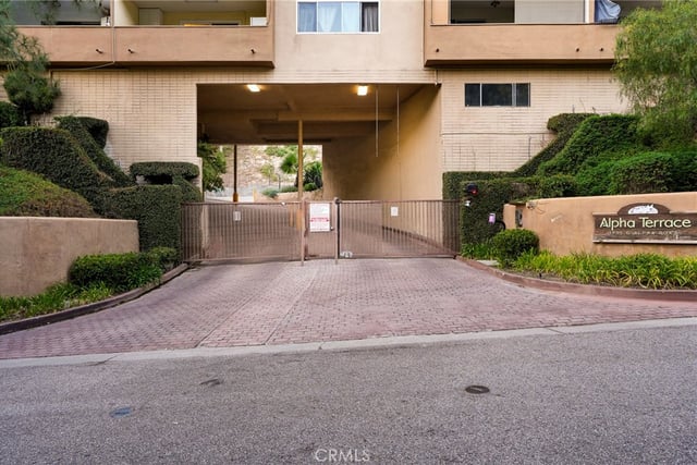 1935 Alpha Road 230, Glendale, CA 91208 — photo 3 of 30