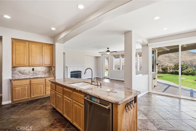 424 Peter Place, Simi Valley, CA 93065 — photo 23 of 64