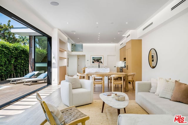 1620 Electric Avenue, Venice, CA 90291 — photo 4 of 24