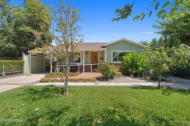 1130 N Maple Street, Burbank, CA 91505 — photo 2 of 60
