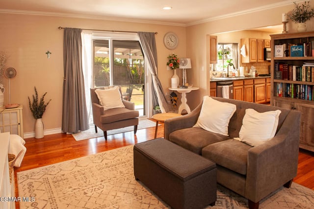 2884 Gardner Street, Simi Valley, CA 93065 — photo 5 of 31