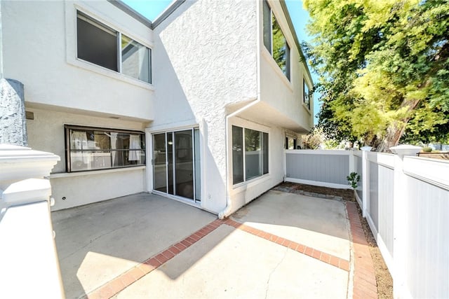 18535 Mayall Street J, Northridge, CA 91324 — photo 6 of 13