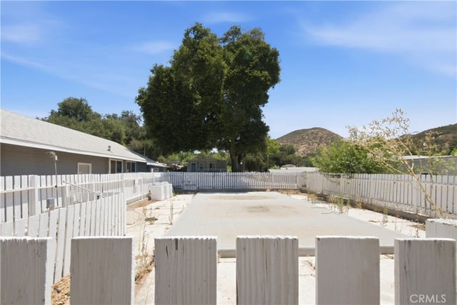 12741 Sierra Highway 16, Agua Dulce, CA 91390 — photo 19 of 21