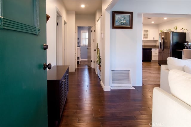 21209 Dumetz Road, Woodland Hills, CA 91364 — photo 20 of 64