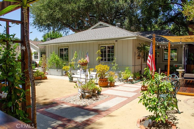 21209 Dumetz Road, Woodland Hills, CA 91364 — photo 3 of 64