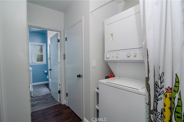 21209 Dumetz Road, Woodland Hills, CA 91364 — photo 33 of 64