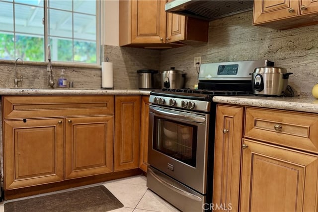 9621 Jumilla, Chatsworth, CA 91311 — photo 18 of 50