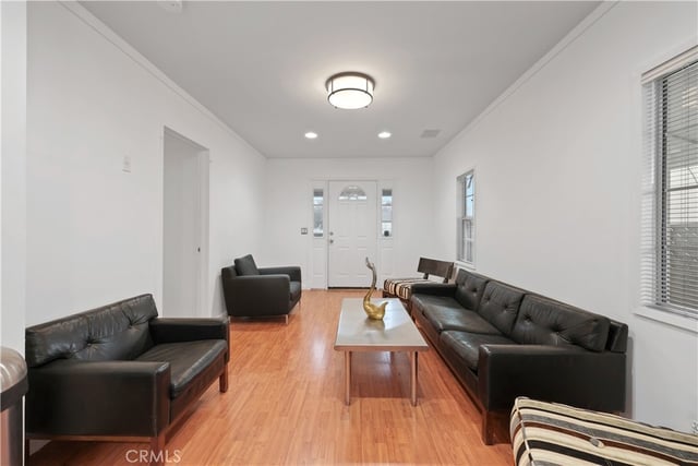 2989 W 12th Street, Los Angeles, CA 90006 — photo 10 of 15