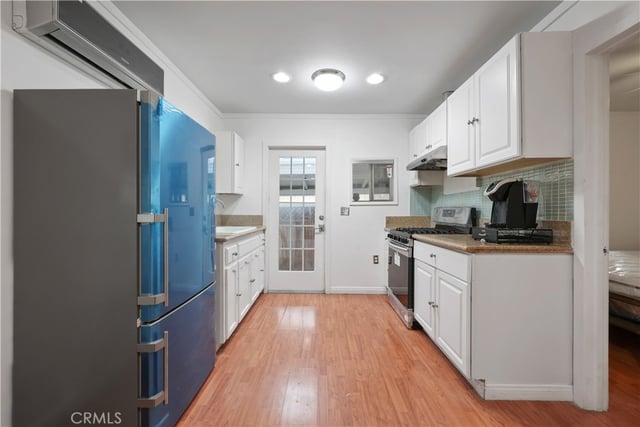 2989 W 12th Street, Los Angeles, CA 90006 — photo 8 of 15