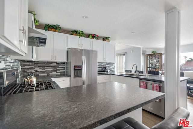 845 W 19th Street 1, San Pedro, CA 90731 — photo 34 of 59