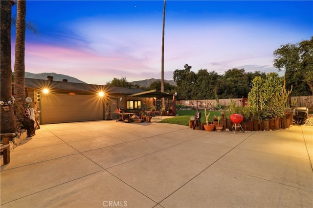 310 S Mountain Avenue, Monrovia, CA 91016 — photo 29 of 42