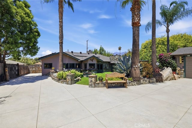 310 S Mountain Avenue, Monrovia, CA 91016 — photo 40 of 42
