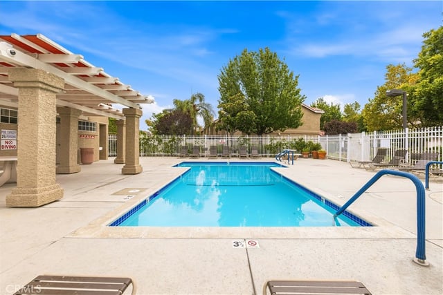 28148 Bobwhite Circle 64, Saugus, CA 91350 — photo 28 of 34