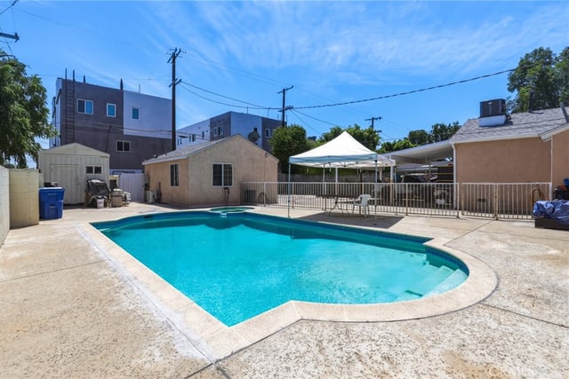 5654 Stansbury, Sherman Oaks, CA 91401 — photo 26 of 45