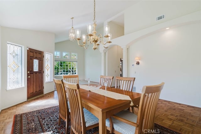 1005 Shoal Creek Court, Simi Valley, CA 93065 — photo 6 of 43