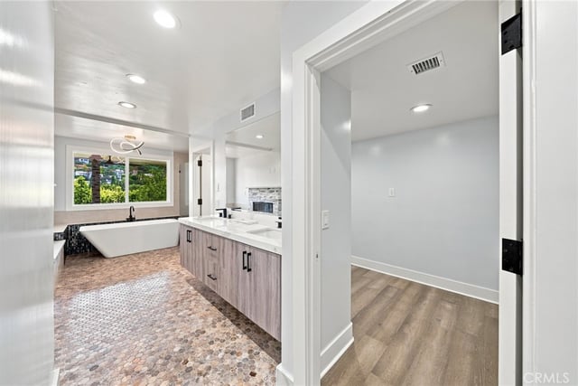 6002 Graciosa, Los Angeles, CA 90068 — photo 2 of 51