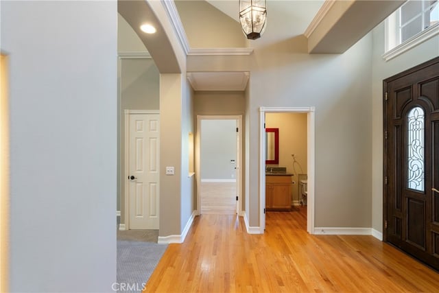 251 S Skyline, Thousand Oaks, CA 91361 — photo 5 of 45
