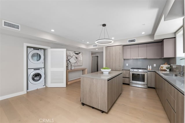 39 S Los Robles Avenue 6020, Pasadena, CA 91101 — photo 17 of 36