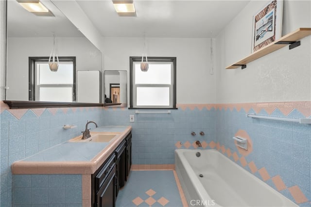 3707 Valleybrink 3707-3709, Los Angeles, CA 90039 — photo 21 of 44