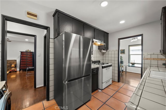 3707 Valleybrink 3707-3709, Los Angeles, CA 90039 — photo 36 of 44