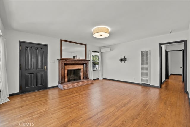 3707 Valleybrink 3707-3709, Los Angeles, CA 90039 — photo 6 of 44