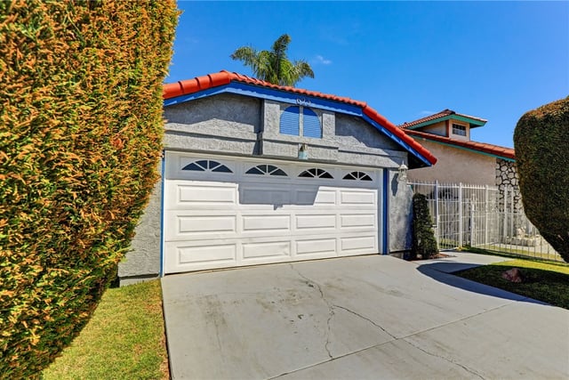 623 W Indigo Street, Compton, CA 90220 — photo 3 of 42
