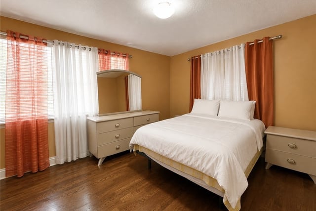 14921 Titus, Panorama City, CA 91402 — photo 5 of 16