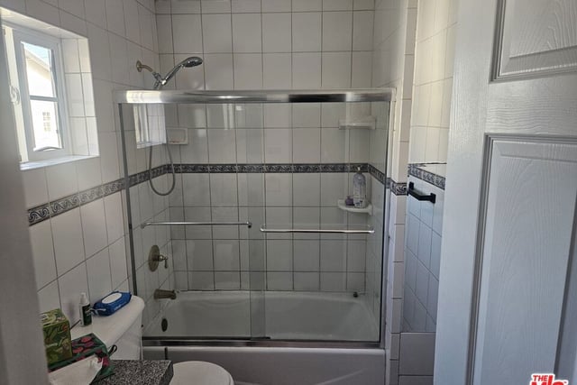 4922 W 104th Street, Inglewood, CA 90304 — photo 17 of 32