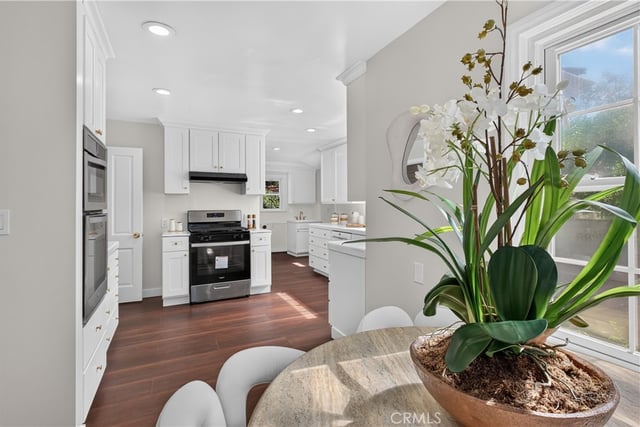 275 Arbolada Dr, Arcadia, CA 91006 — photo 12 of 55