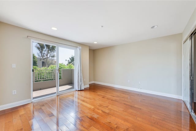 2125 S Bentley Ave 101, Los Angeles, CA 90025 — photo 16 of 34