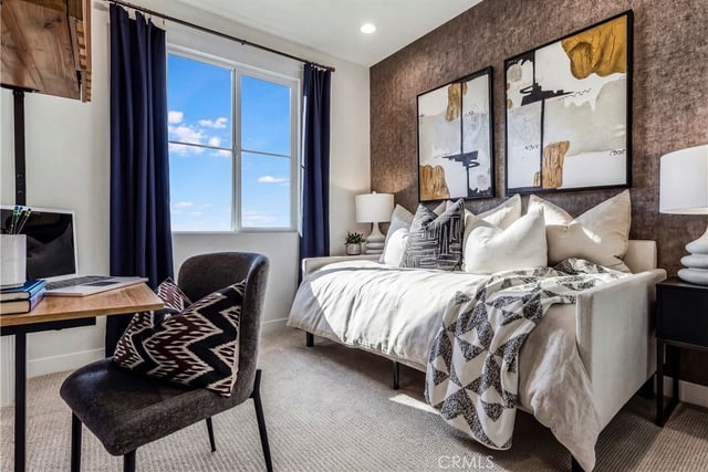 12721 Sky Place 8, Hawthorne, CA 90250 — photo 8 of 9