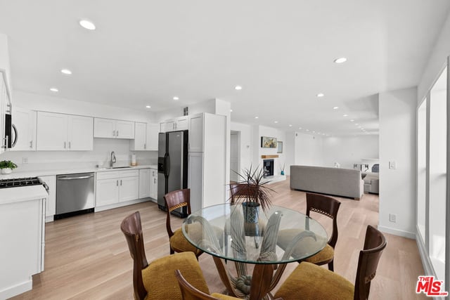 1215 Brockton Avenue 206, Los Angeles, CA 90025 — photo 5 of 25