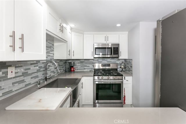 618 N Howard Street 128, Glendale, CA 91206 — photo 6 of 24