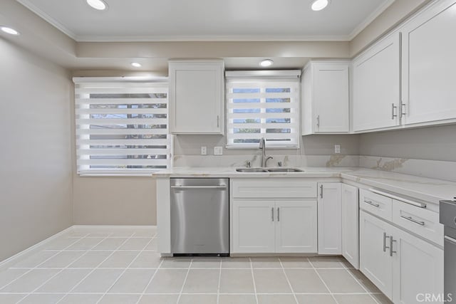 18406 Florwood Avenue, Torrance, CA 90504 — photo 4 of 19