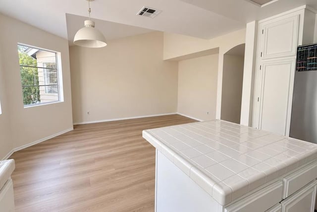 882 Barber Lane, Ventura, CA 93003 — photo 8 of 29