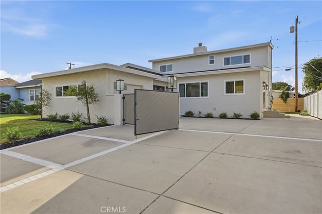 3675 Palo Verde, Long Beach, CA 90808 — photo 4 of 41