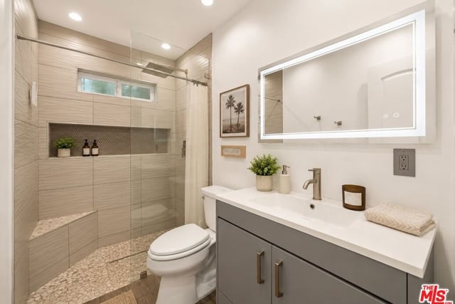 6159 Debs Avenue, Woodland Hills, CA 91367 — photo 8 of 16