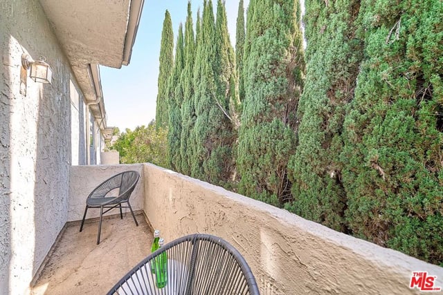 5437 Corteen Place 212, Los Angeles, CA 91607 — photo 21 of 38