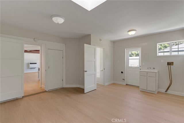 6127 Denny, North Hollywood, CA 91606 — photo 35 of 61
