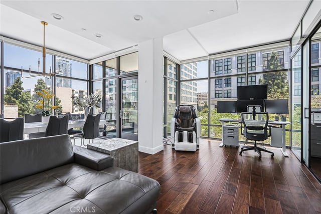 1111 S Grand Avenue 511, Los Angeles, CA 90015 — photo 11 of 46