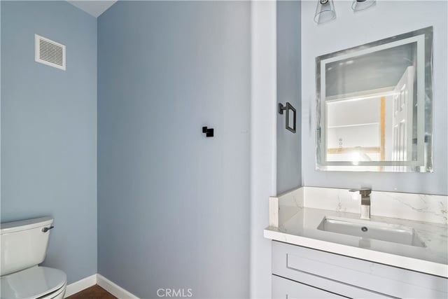 20811 W Seeasons Lane, Winnetka, CA 91306 — photo 4 of 26
