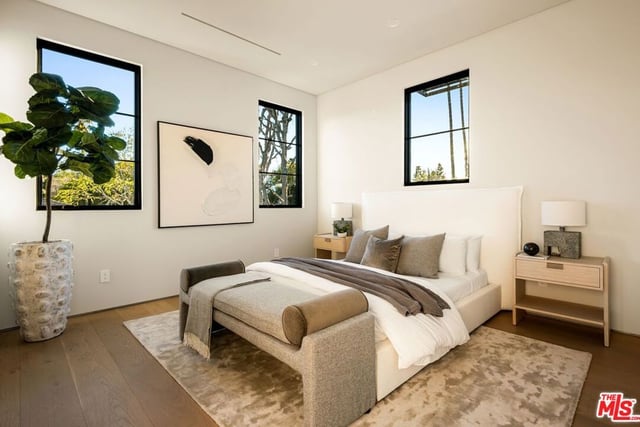 5344 Oak Park Avenue, Encino, CA 91316 — photo 25 of 50