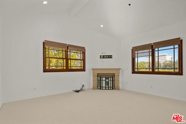512 N Linden Drive, Beverly Hills, CA 90210 — photo 10 of 22