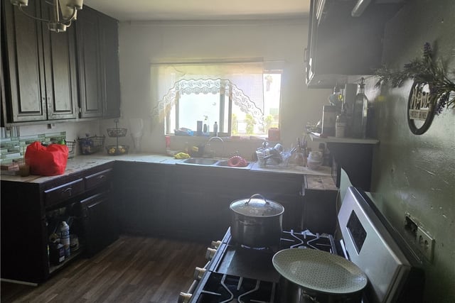 759 E 84th, Los Angeles, CA 90001 — photo 5 of 13