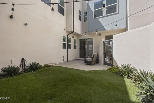 1230 E Thompson Boulevard 103, Ventura, CA 93001 — photo 3 of 56
