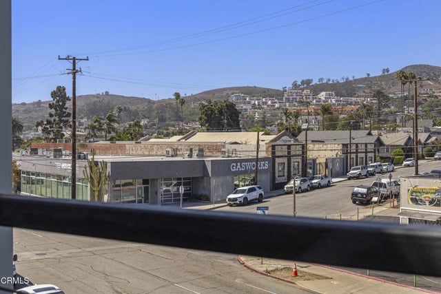 1230 E Thompson Boulevard 103, Ventura, CA 93001 — photo 37 of 56