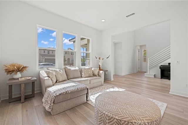 28683 Windbreak, Saugus, CA 91350 — photo 4 of 46